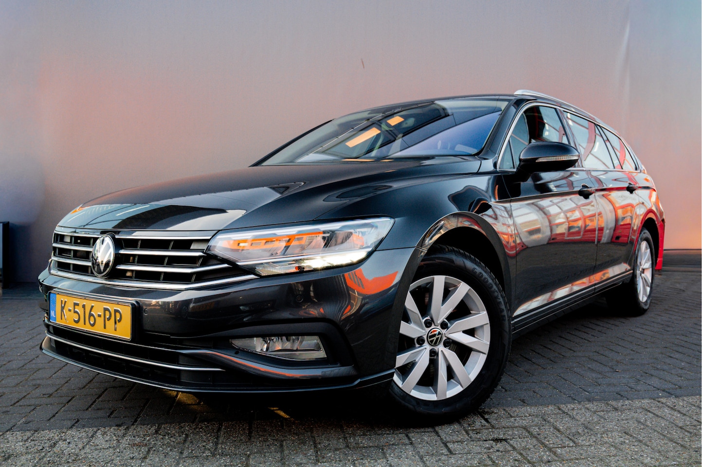 Volkswagen Passat Variant - BWJ 2021 1.5 150 PK TSI Business NIEUW BINNEN! - AutoWereld.nl