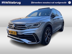 Volkswagen Tiguan Allspace - 1.5 TSI R-Line Business+ 7 persoons DSG Automaat Winterpakket / El. achterklep / Panoramad