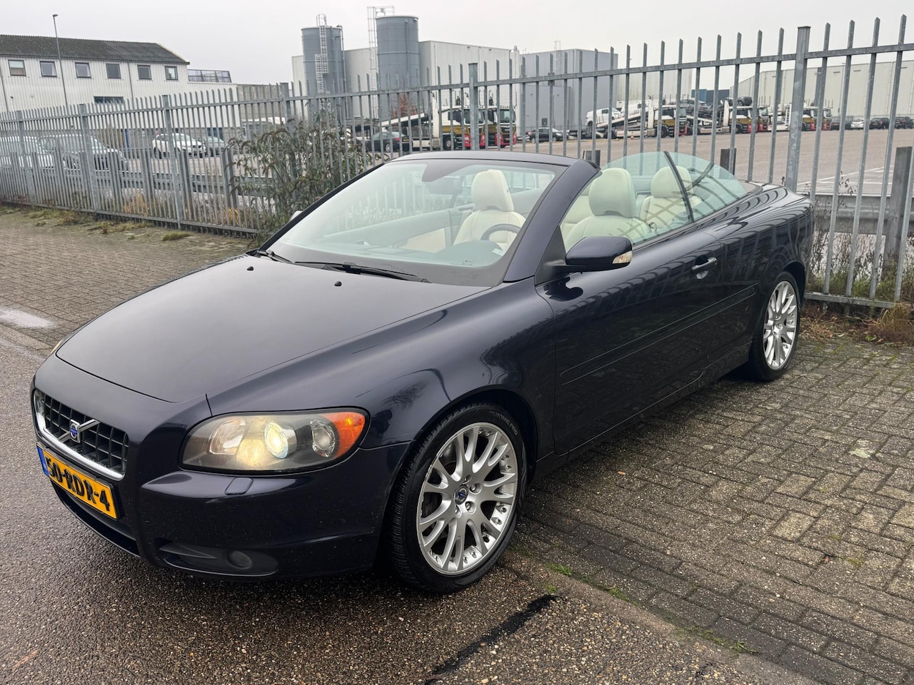 Volvo C70 Convertible - 2.4 170PK Momentum Leder Memory PDC - AutoWereld.nl