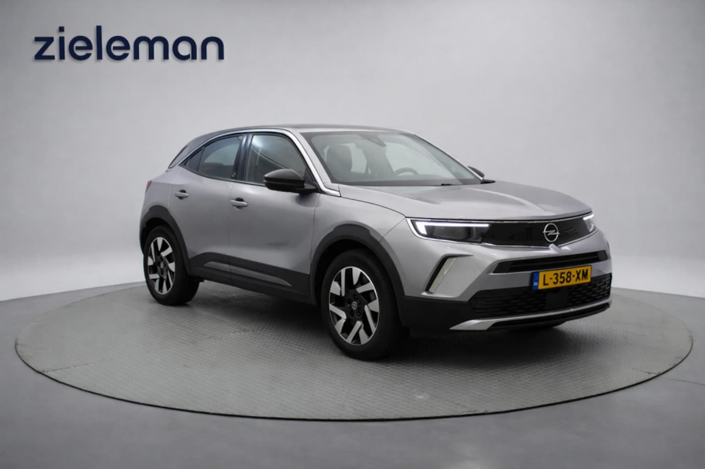 Opel Mokka-e - Elegance 50-kWh 11kw  - Camera, Carplay, Stoelverw. SOH 90% - AutoWereld.nl