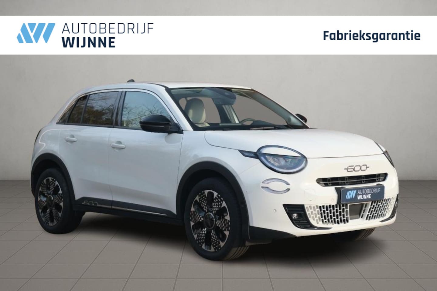 Fiat 600 - 1.2 Hybrid 110pk DCT6 La Prima | Navi | App Connect | Adaptive Cruise | Climate | Keyless - AutoWereld.nl