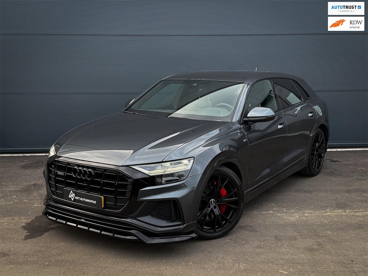 Audi Q8 - 55 TFSI e quattro,S line, 381 pk, 22” velgen,Sfeerverlichting - AutoWereld.nl