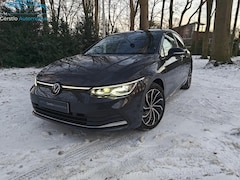 Volkswagen Golf - 1.5 eTSI pano trekhaak camera acc