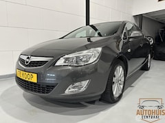 Opel Astra - 1.4 Turbo Cosmo*NwAPK*Airco*Navi*PDC
