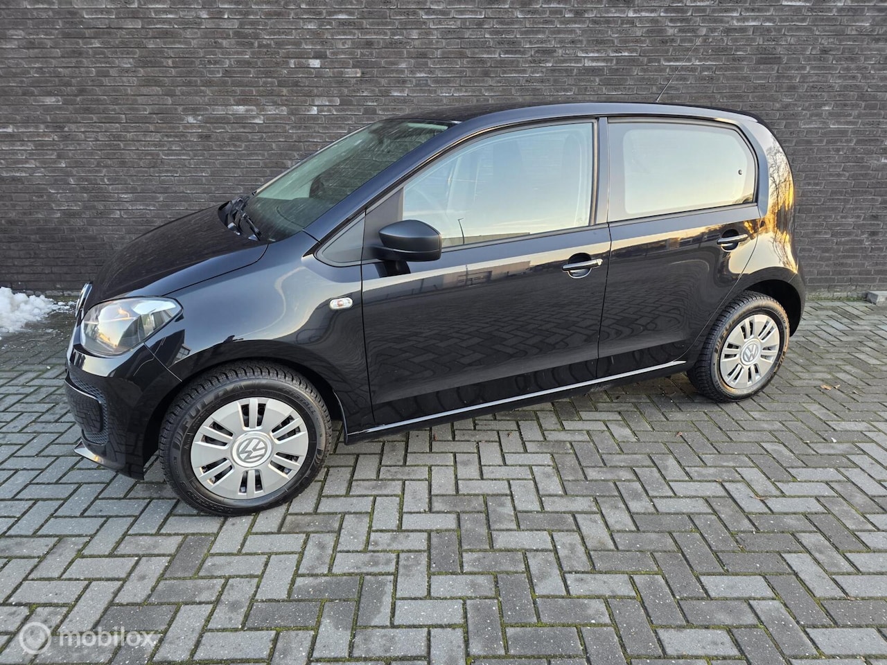 Volkswagen Up! - 1.0 move up! BlueMotion|Airco|2X Sleutel| - AutoWereld.nl