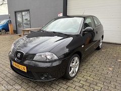SEAT Ibiza - 1.4-16V 25 Edition nieuwe apk/nieuwe distributie