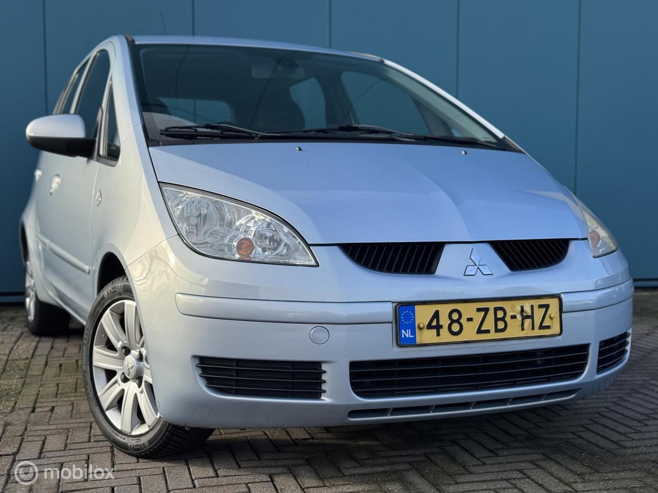 Mitsubishi Colt - 1.3 Invite+ 5Drs Airco 31-10-2026 - AutoWereld.nl