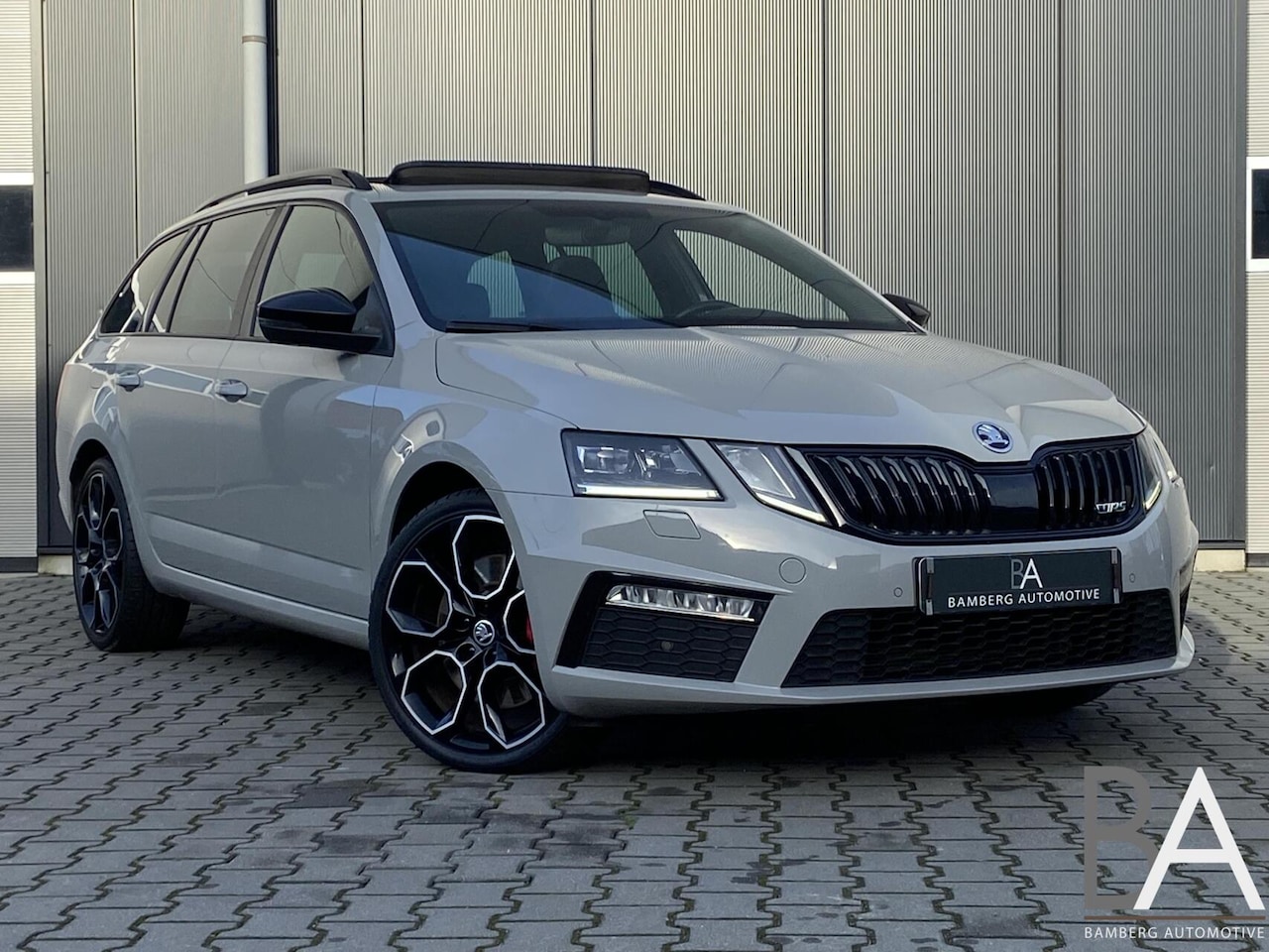 Skoda Octavia Combi - 2.0 TSI RS 245 Business|pano - AutoWereld.nl