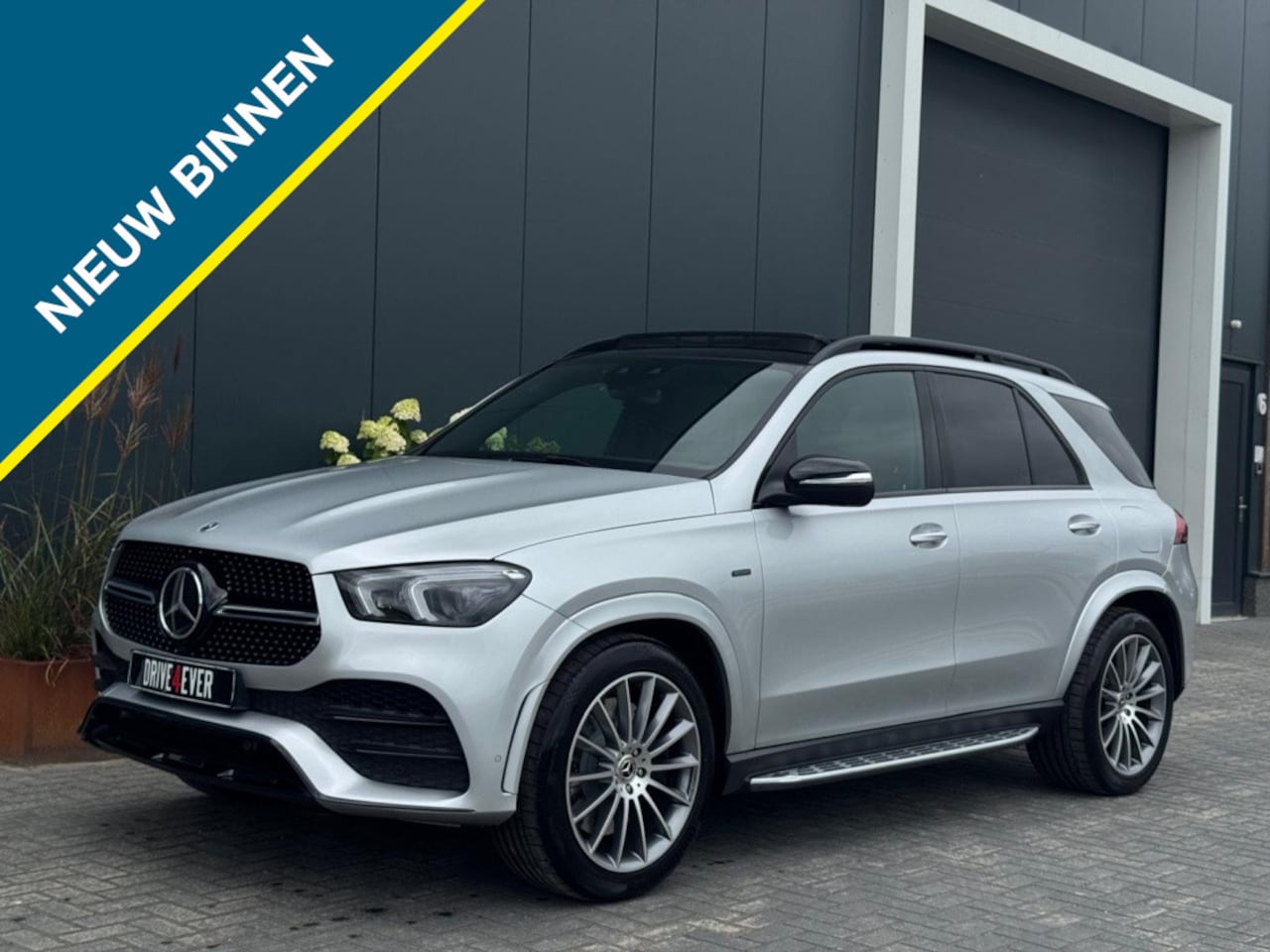Mercedes-Benz GLE-Klasse - 350 de 4M. Pr Plus AMG FULL PANO SFEER ACC ECC 360CAM - AutoWereld.nl