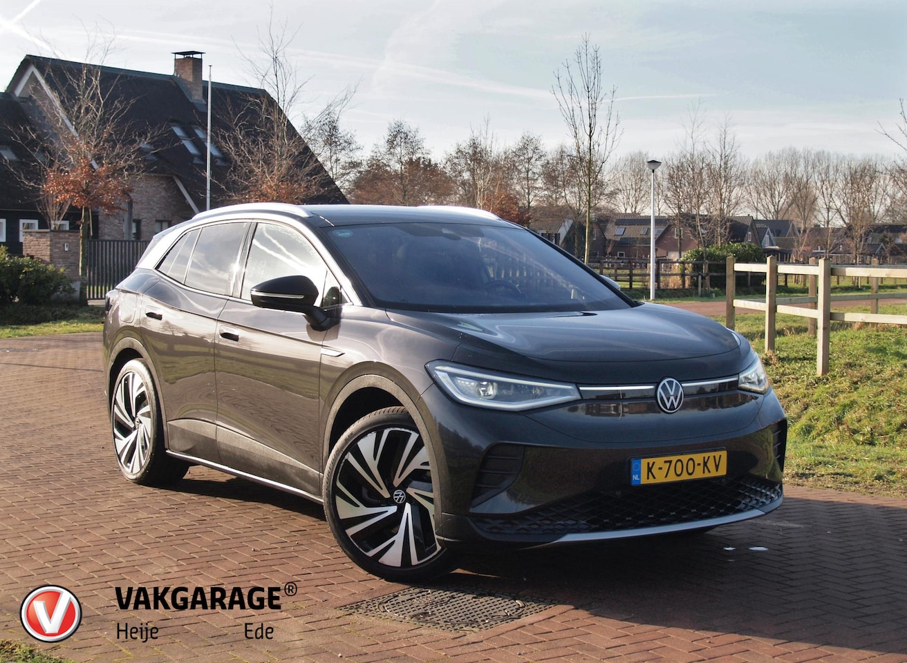 Volkswagen ID.4 - First Max 77 kWh | Panoramadak | Head-Up Display | 360 Camera | Sfeerverlichting | Apple C - AutoWereld.nl