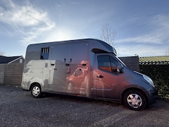 Renault Master - PAARDENWAGEN | HORSETRUCK | STX | STALLION 3XL | 2017 | AUTOMAAT | 90.010KM | 3-SEAT | 170