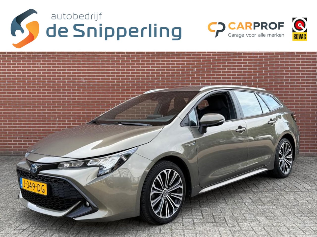 Toyota Corolla - 2.0 HYBRID DYNAMIC NAVI CLIMA ADAP-CRUISE CAMERA - AutoWereld.nl