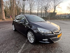 Opel Astra - 1.4 Turbo Cosmo OPC Upgrade Editie + Premium Audio