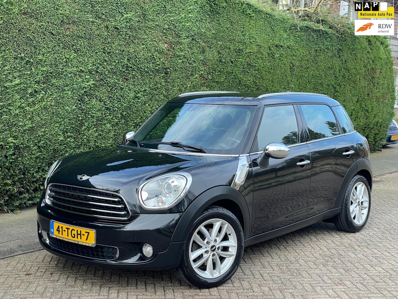 MINI Countryman - Mini 1.6 AUTOMAAT/LEER/PDC/NAVI/RIJDT GOED!! - AutoWereld.nl