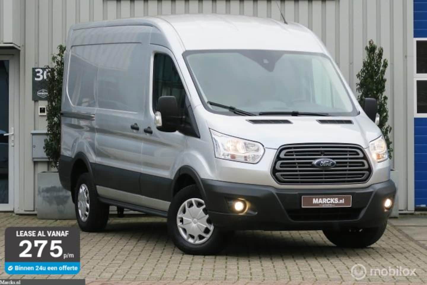 Ford Transit - 350 L2H2 * AWD * 4x4 * UNIEK Voor CAMPERBOUW - AutoWereld.nl