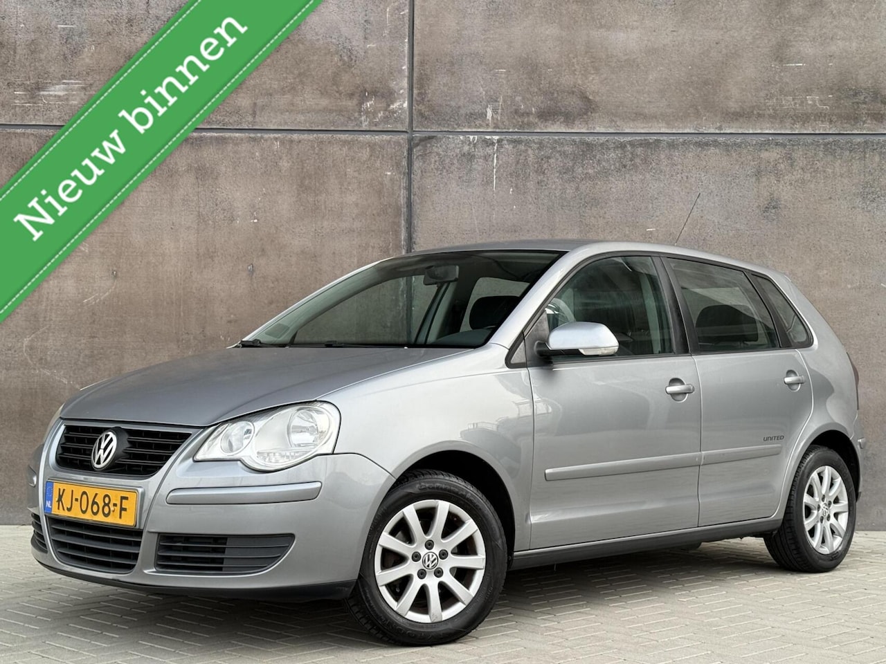 Volkswagen Polo - 1.4-16V Comfortline APK 10-2026 | Automaat |ClimateControl! - AutoWereld.nl
