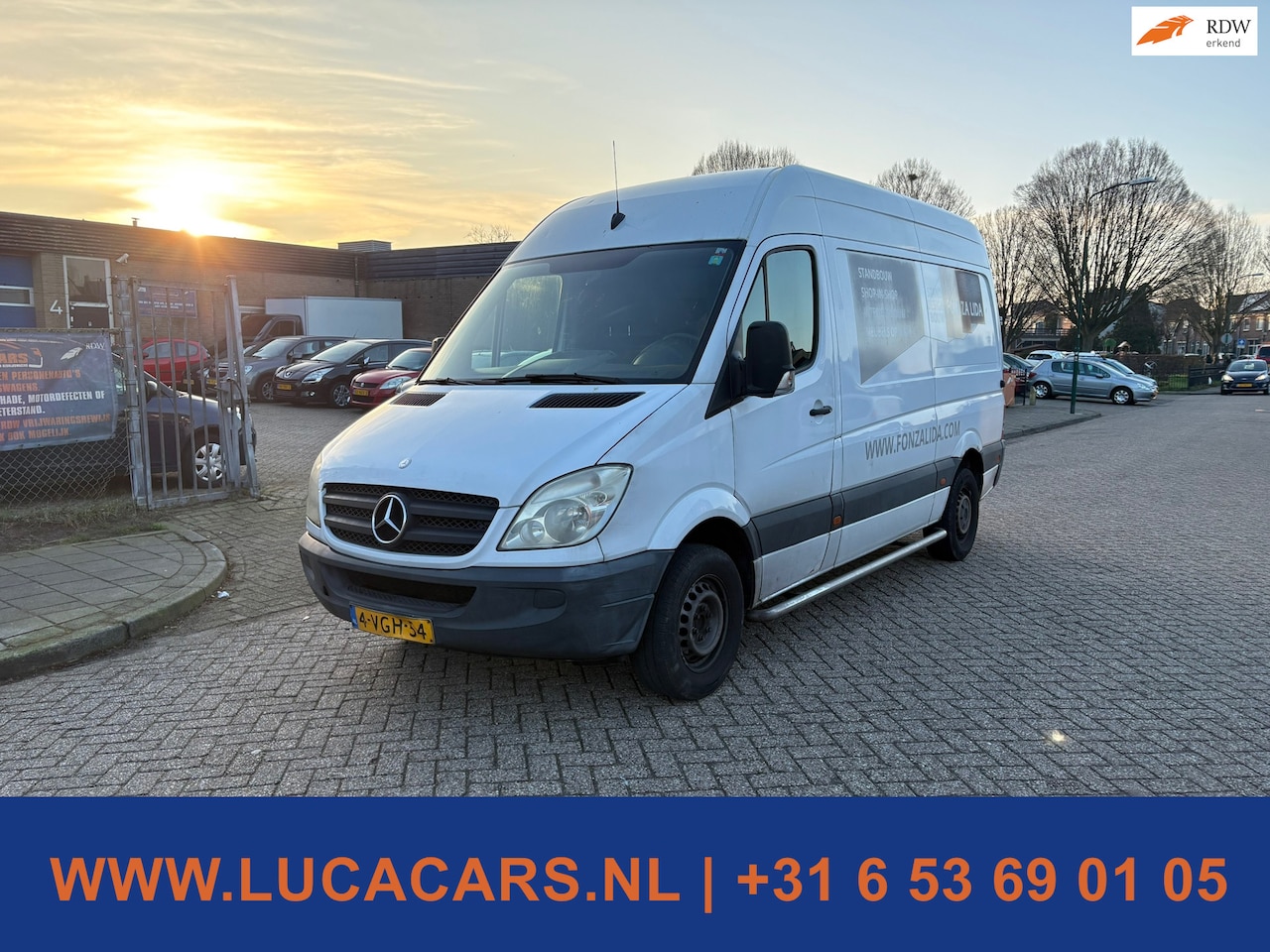 Mercedes-Benz Sprinter - 211 2.2 CDI 366 DC 211 2.2 CDI 366 DC - AutoWereld.nl