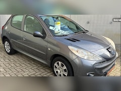 Peugeot 206 + - 1.4 XS