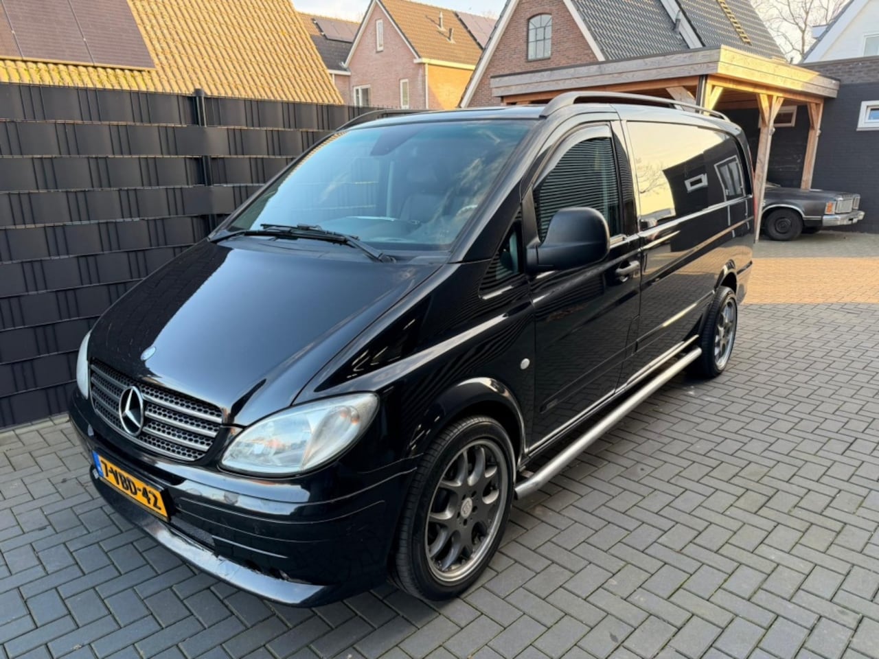 Mercedes-Benz Vito - 120CDI V6 BRABUS| DC 6PERS| AUTOMAAT| 19"| LEER| TOP ONDERHOUDEN - AutoWereld.nl