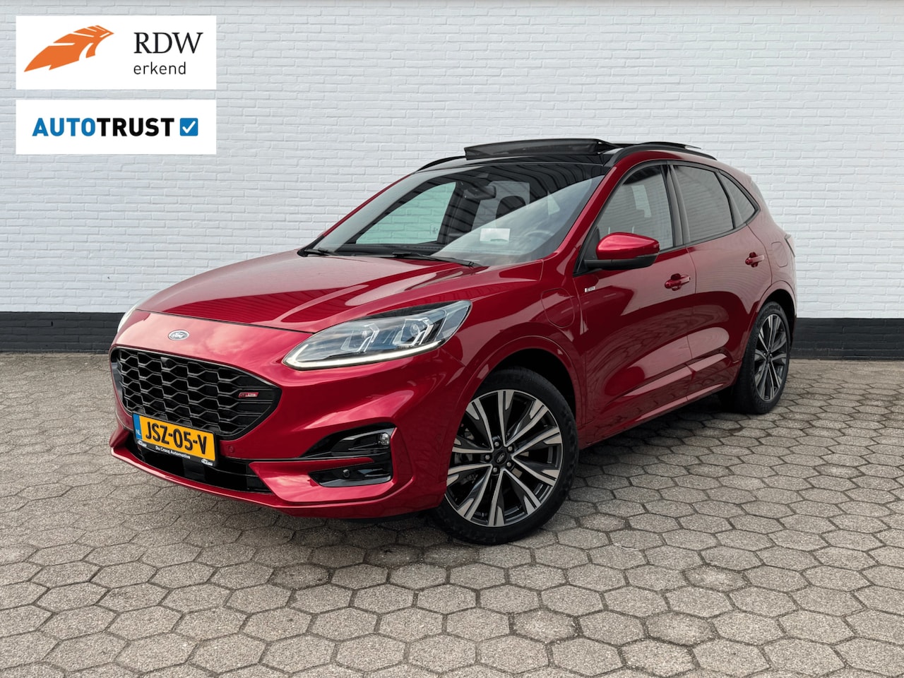 Ford Kuga - PHEV ST-Line X l PANO l TREKHAAK l ACC l TOPSTAAT! - AutoWereld.nl