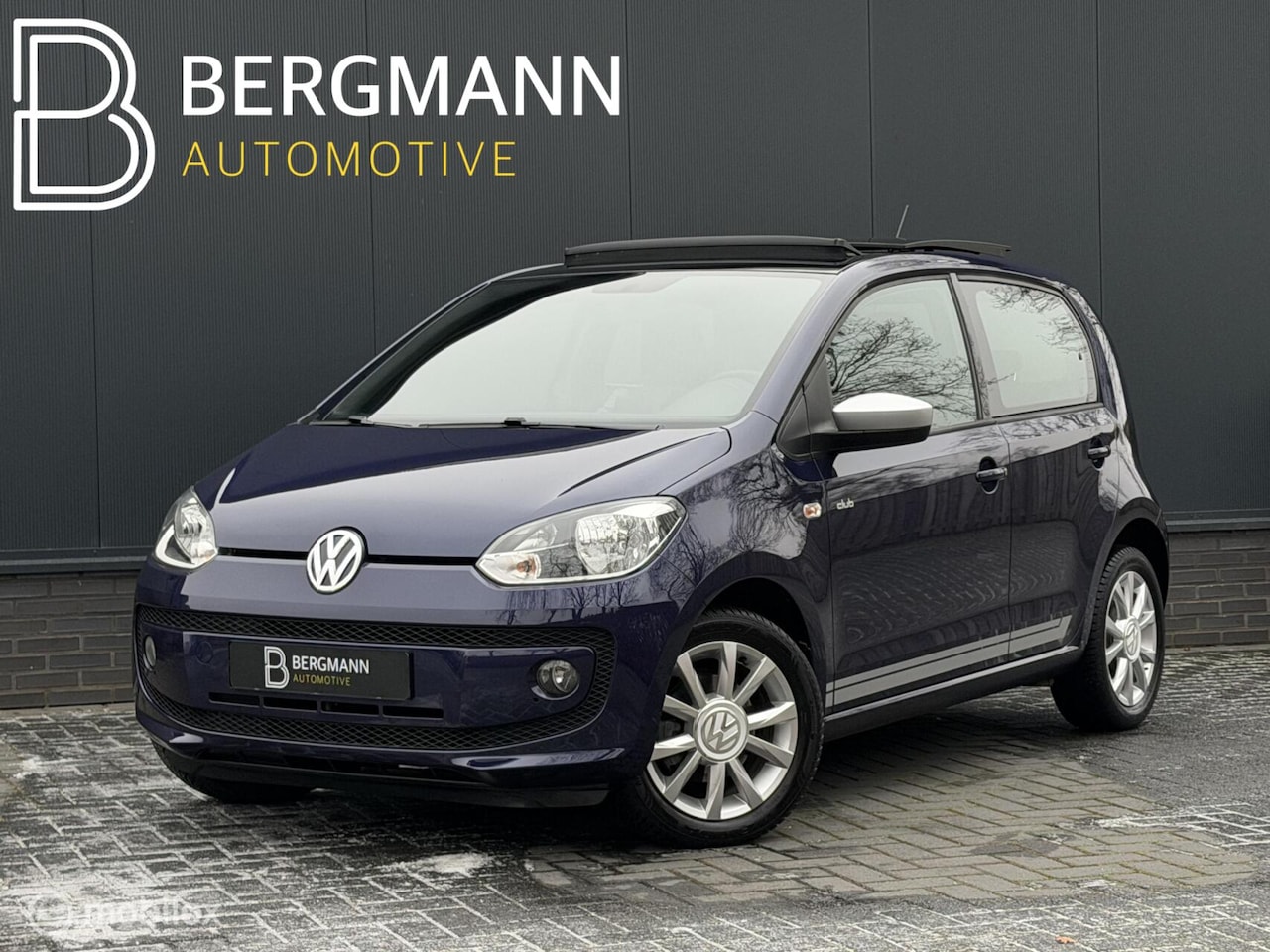 Volkswagen Up! - 1.0 Club up!|5-deurs|navi|pano|cruise|15” LM - AutoWereld.nl