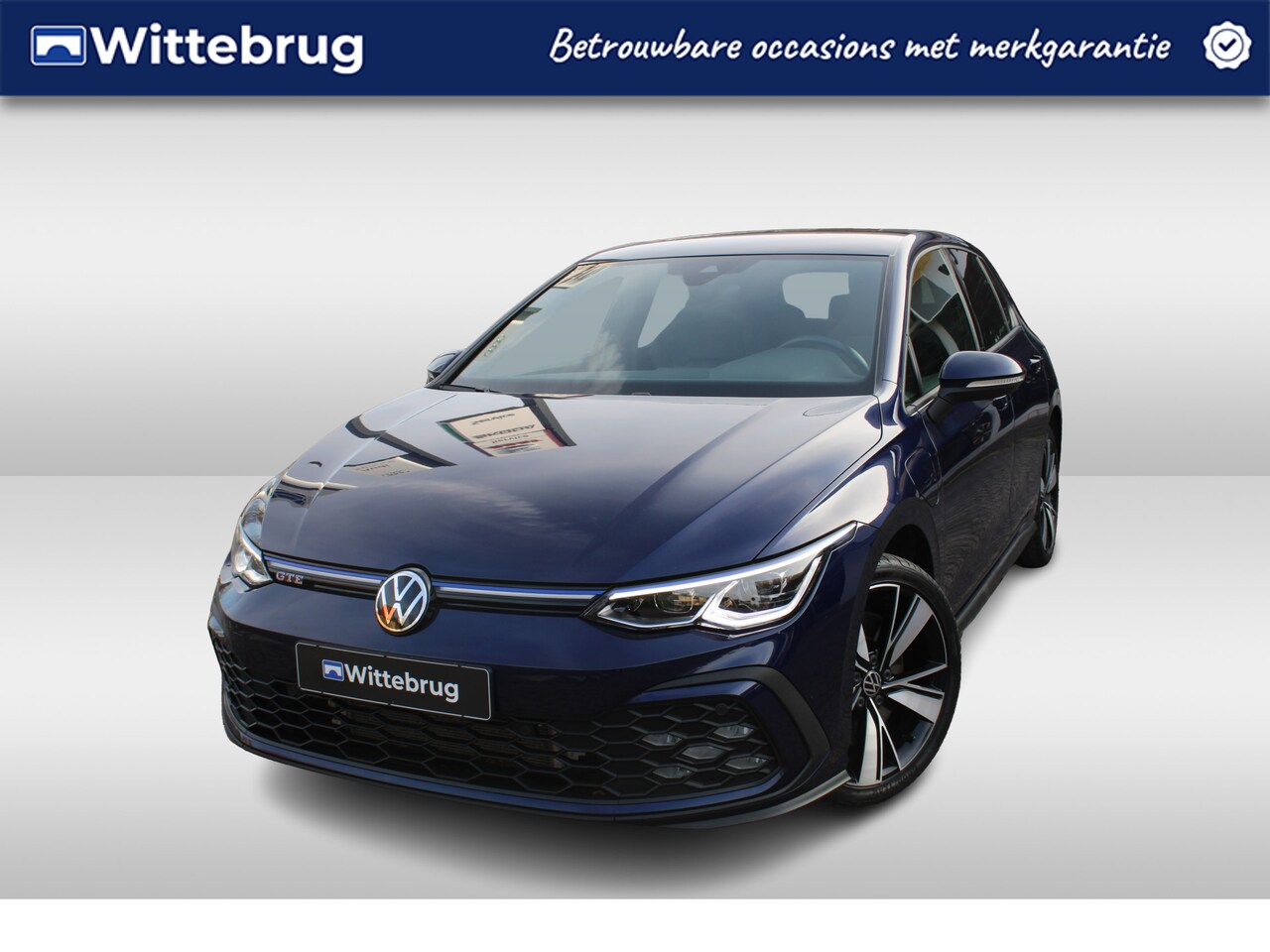 Volkswagen Golf - 1.4 eHybrid 245pk GTE DSG Automaat / Navigatie / LM 18 inch / IQ LED Matrix / Keyless / Pa - AutoWereld.nl