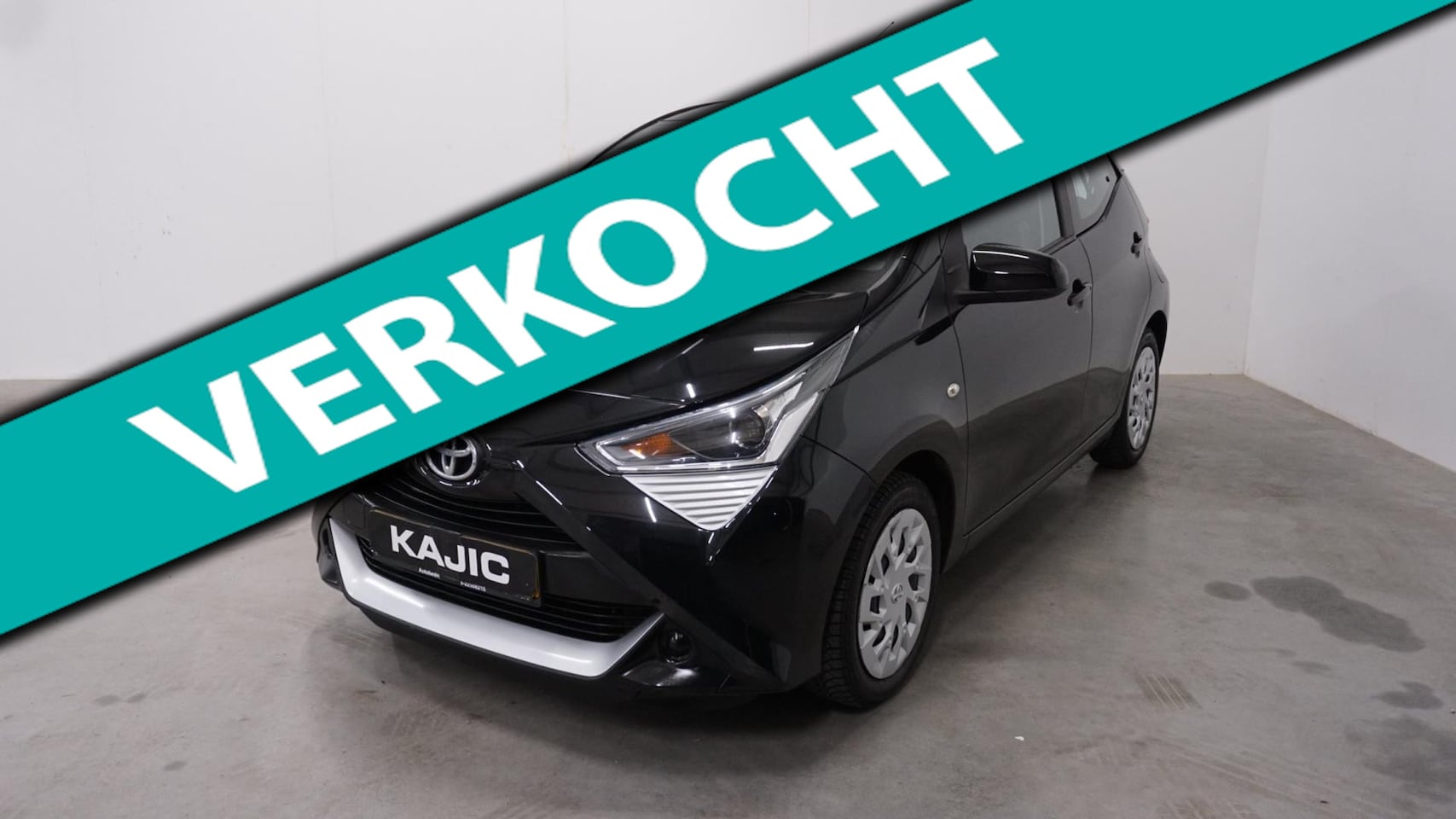 Toyota Aygo - 1.0 VVT-i x-play 1.0 VVT-i x-play - AutoWereld.nl
