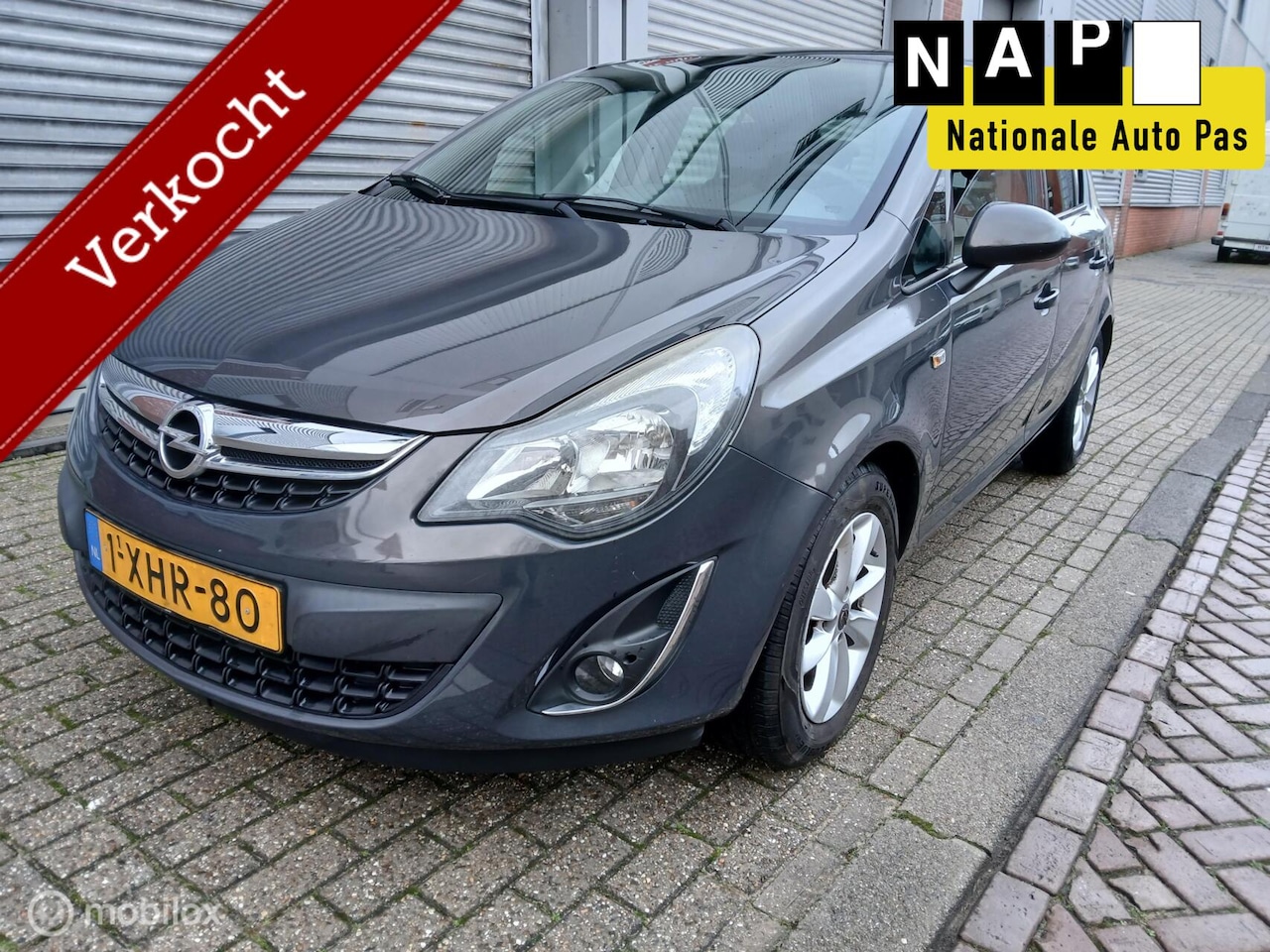 Opel Corsa - 1.2-16V Design Edition 1.2 -16V Design Edition - AutoWereld.nl