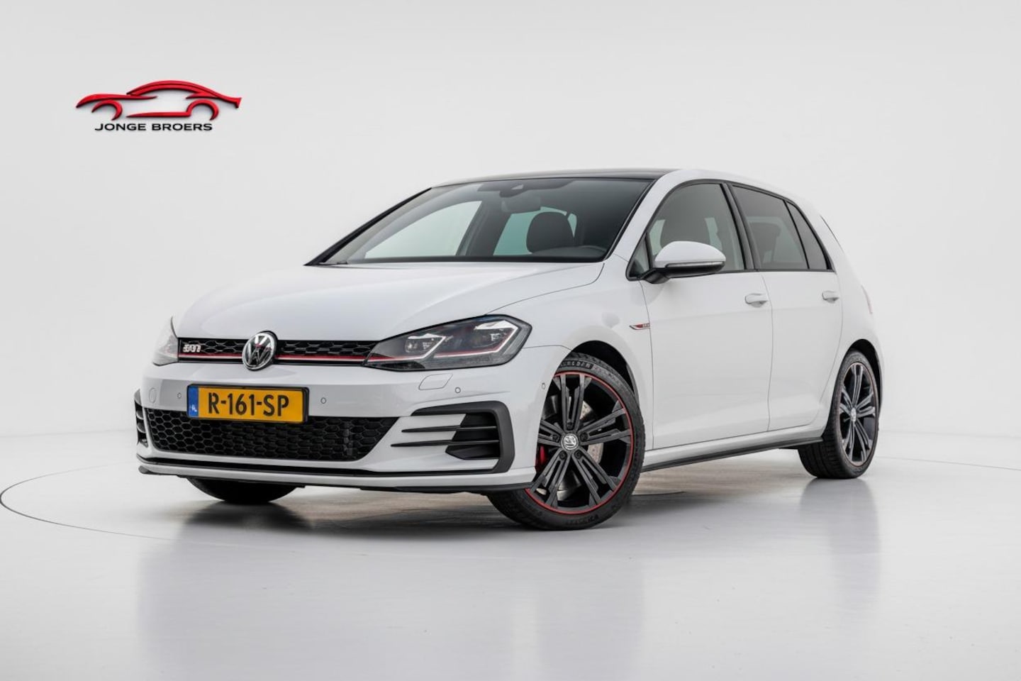Volkswagen Golf - 2.0 TSI GTI Performance |Pano|Dynaudio|ACC - AutoWereld.nl