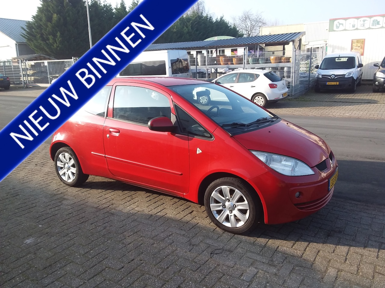 Mitsubishi Colt - 1.1 Incharge+ - AutoWereld.nl