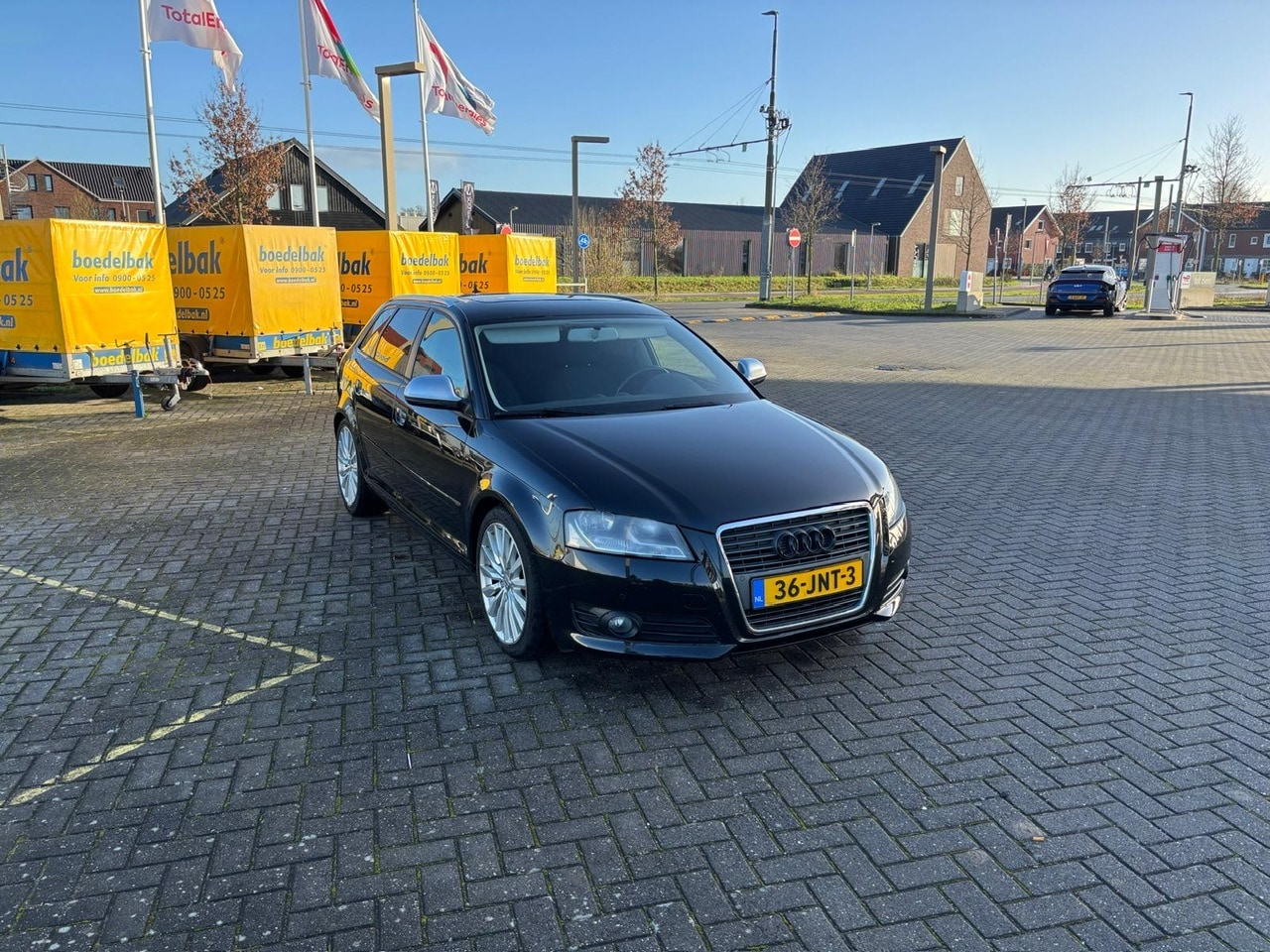 Audi A3 Sportback - 1.8 TFSI Attraction Pro Line - AutoWereld.nl
