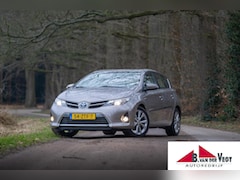 Toyota Auris - 1.8 Hybrid Dynamic