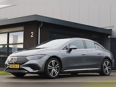 Mercedes-Benz EQE - 300 90kWh Airmatic 4WS Pano Burmester 3D 360° Trekhaak