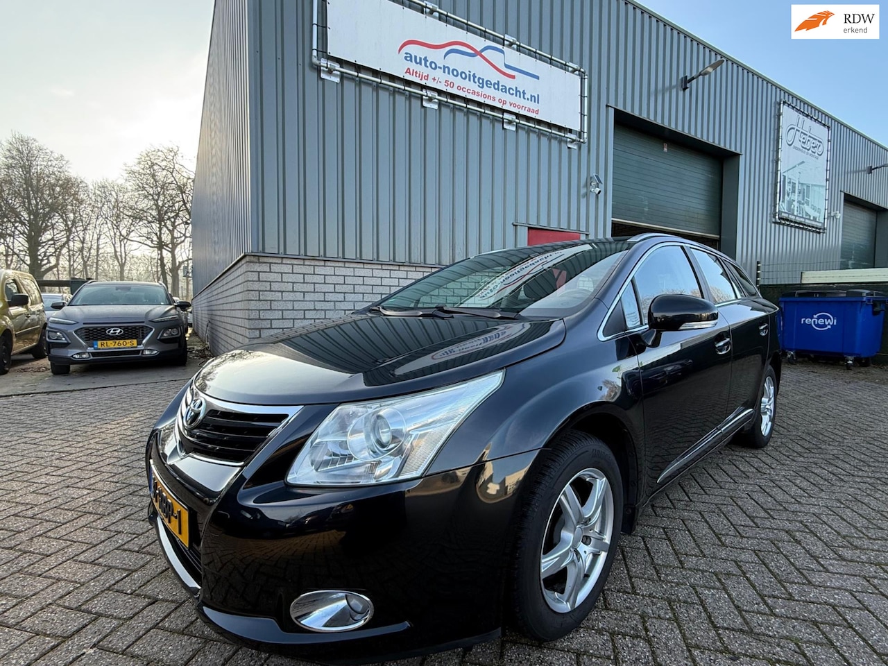 Toyota Avensis Wagon - 1.8 VVTi Comfort 1.8 VVTi Comfort - AutoWereld.nl