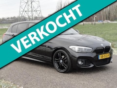 BMW 1-serie - 118i High Executive M-PAKKET I LED i ECC I NAVIG I CAMERA