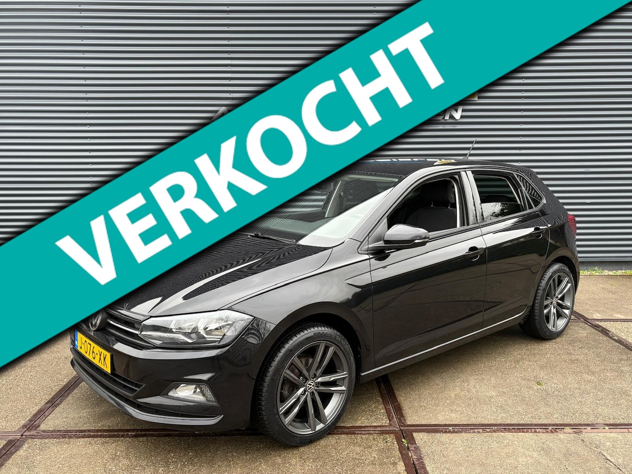 Volkswagen Polo - 1.0 TSI Comfortline AUTOMAAT/ APPLE CARPLAY - AutoWereld.nl