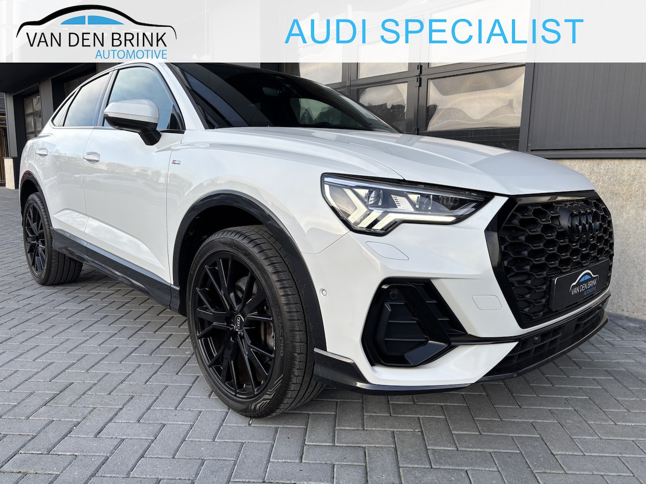 Audi Q3 Sportback - 45 TFSIe S-line Matrix Pano Sonos Memory Seats - AutoWereld.nl
