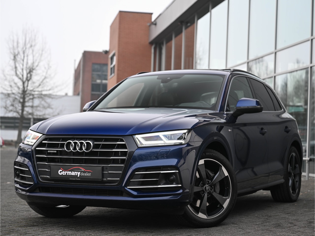 Audi Q5 - 55TFSI E 367PK Quattro Competition Lucht Pano M-LED HUD B&O ACC Sfeerverl Trekh VOL!!! - AutoWereld.nl