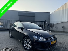 Volkswagen Golf - 1.6 TDI 6Bak|Autohold|Cruise