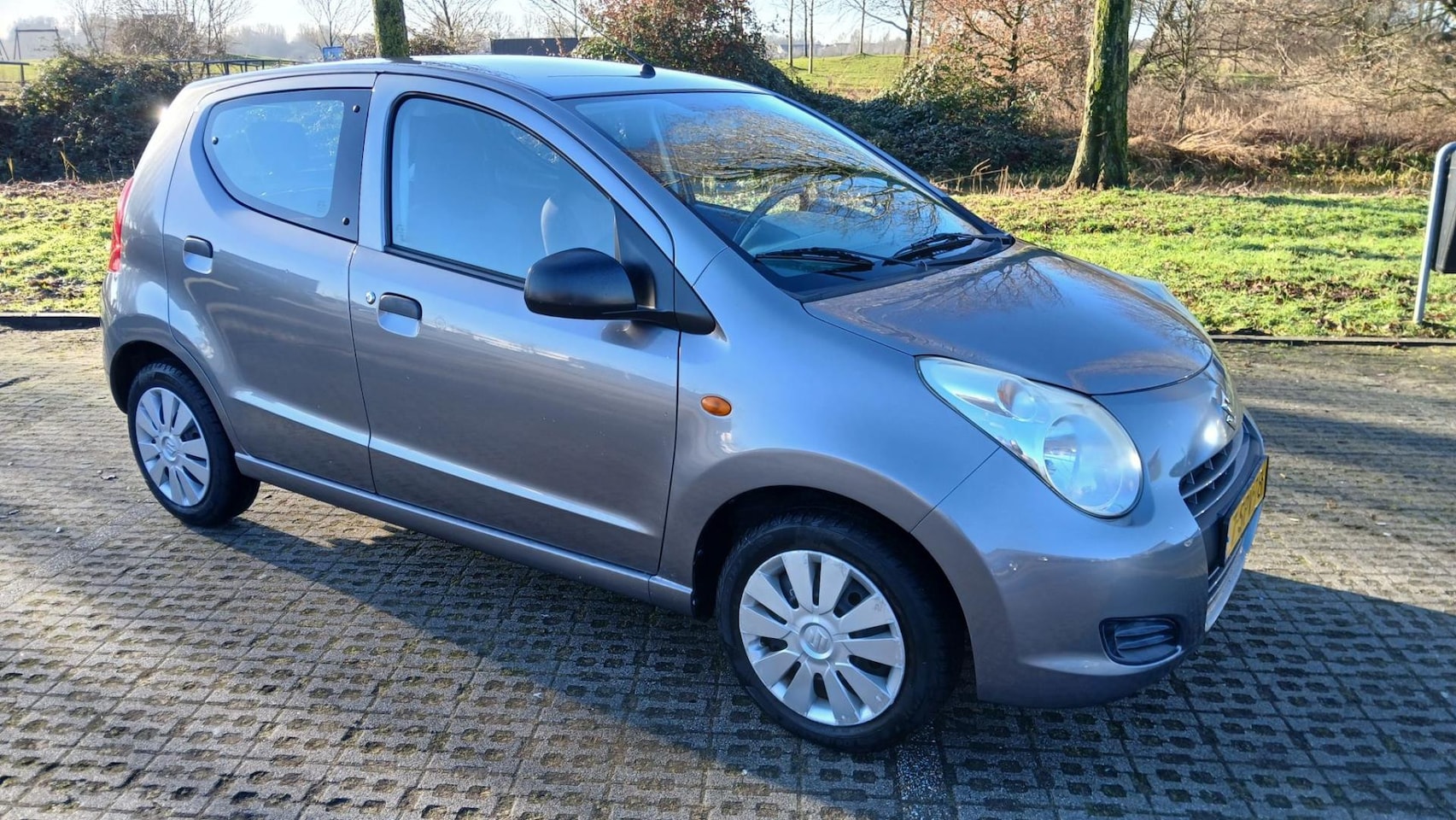 Suzuki Alto - 1.0 Comfort EASSS *1e eig., Airco, Recent onderh.+APK* - AutoWereld.nl