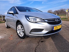 Opel Astra - 1.0 Selection