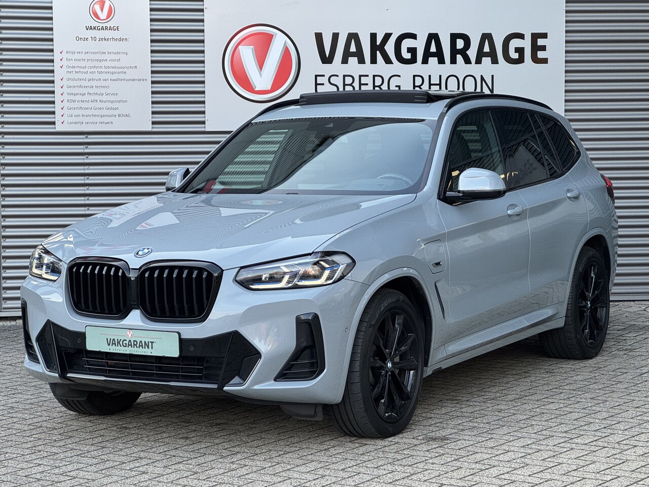 BMW X3 - xDrive30e M-SPORT SCHUIFDAK,LASER - AutoWereld.nl