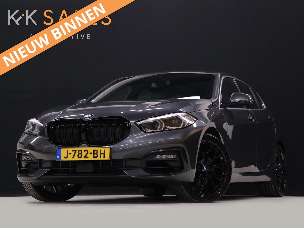 BMW 1-serie - 118i M-Sport [M STUUR, APPLE CARPLAY, ANDROID, LEDVERLICHTING, STOELVERWARMING, PDC V+A, V - AutoWereld.nl
