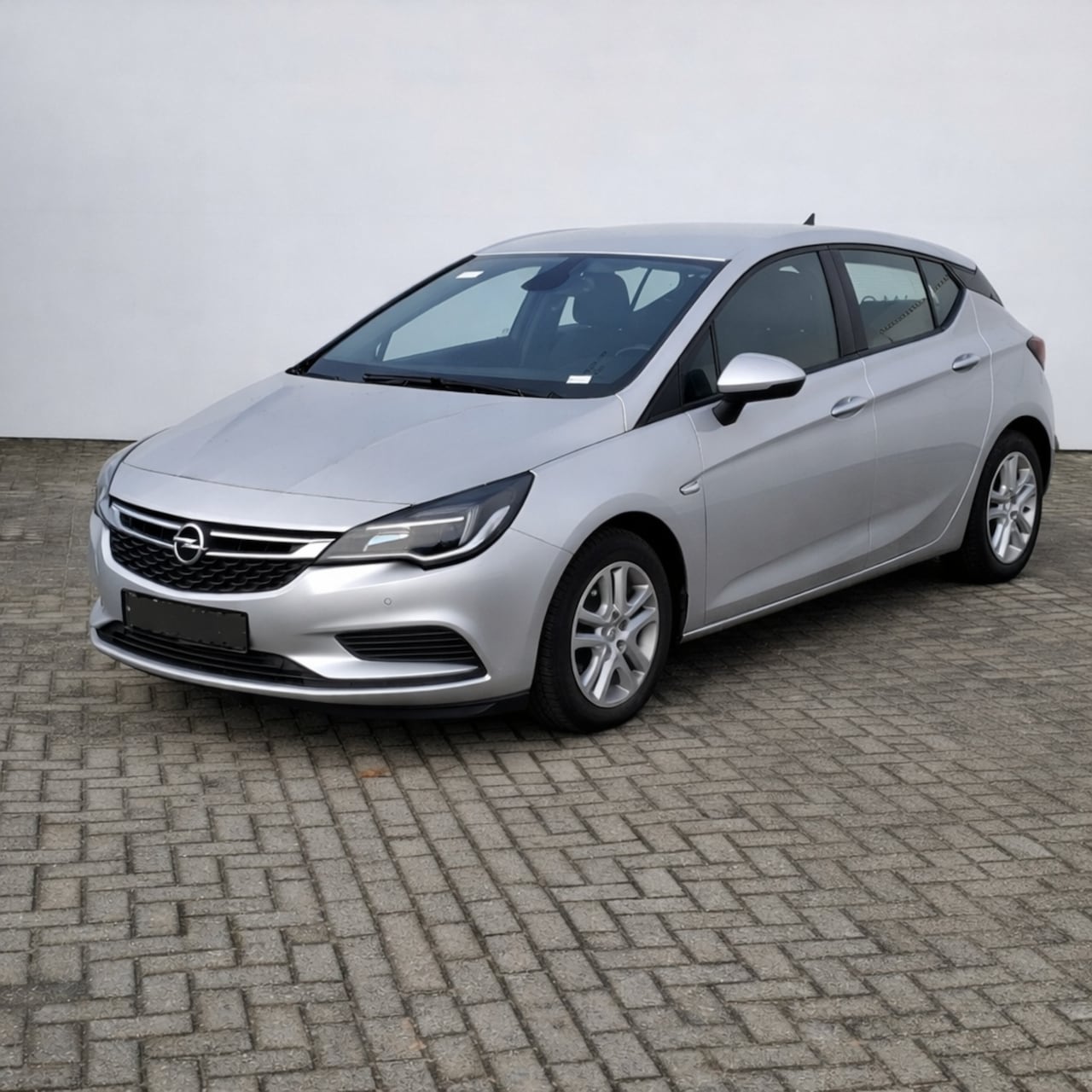 Opel Astra - 1.0 Online Edition - AutoWereld.nl