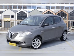 Lancia Y(psilon) - Ypsilon 0.9 Twin Air Silver