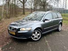 Volvo V50 - 2.4 D5 R-design AUT Leder Clima NAP ✅
