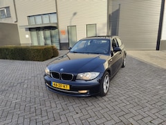 BMW 1-serie - 118i Business Line