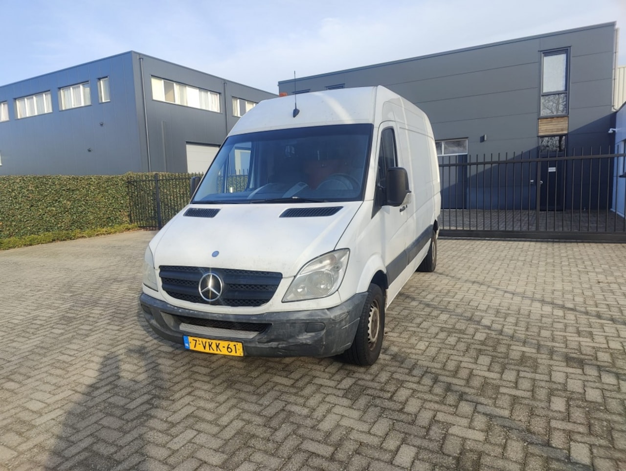 Mercedes-Benz Sprinter - 313 CDI Bj 2010 euro5 Automaat nieuwe motor - AutoWereld.nl