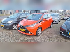 Toyota Aygo - 1.0 VVT-i x-play