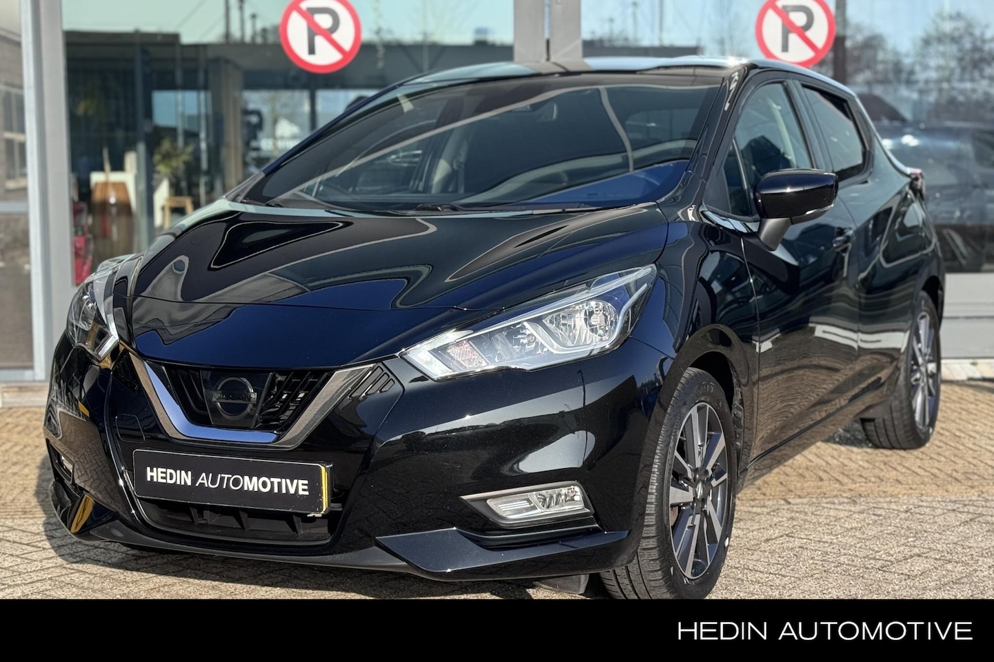 Nissan Micra - 0.9 IG-T 90 PK N-Connecta | Navigatie | Stoelverw.  | Cruise Control | PDC A | LMV 16 Inch - AutoWereld.nl